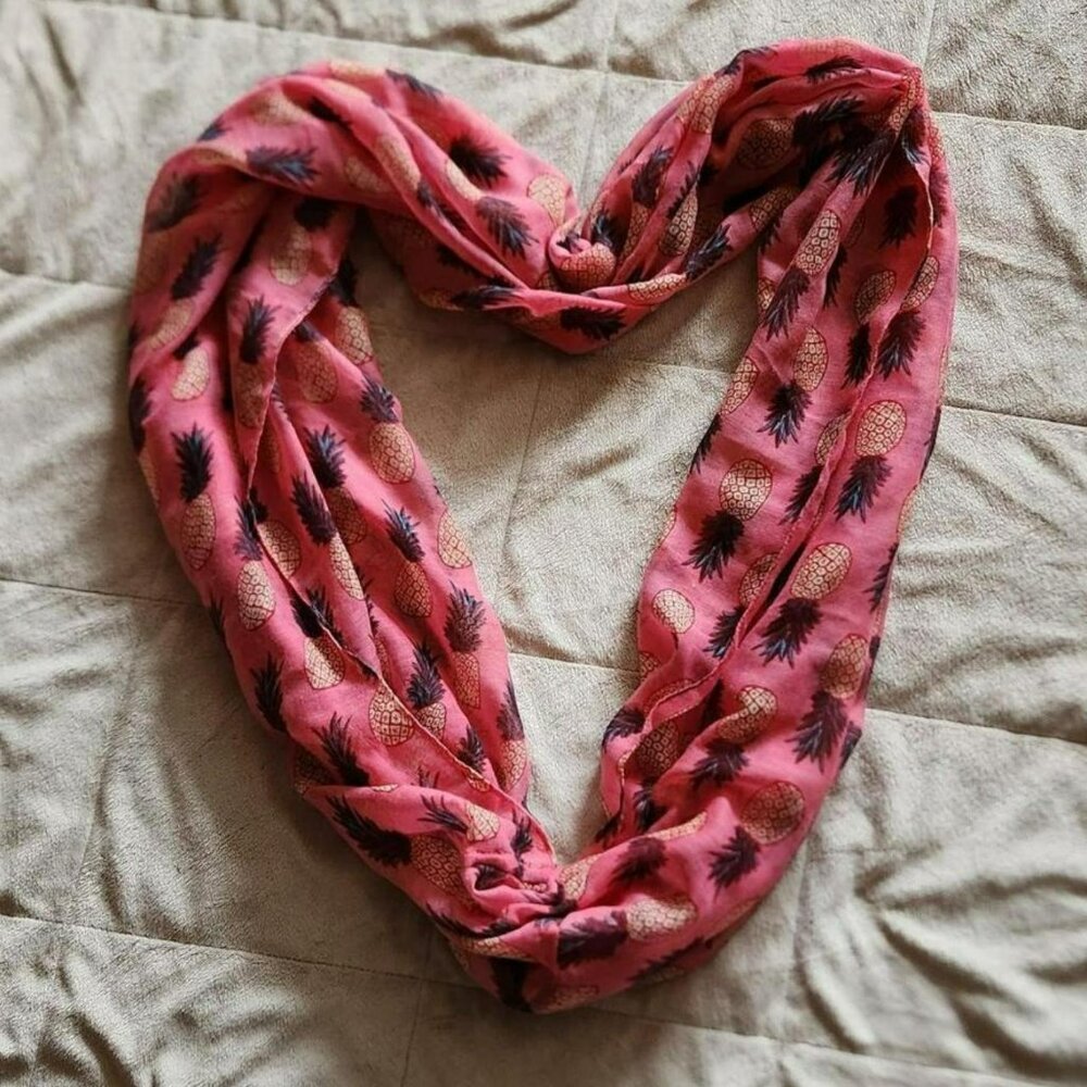 Vintage Y2K women pink & brown gauze scarf pineapples pattern cottage core boho